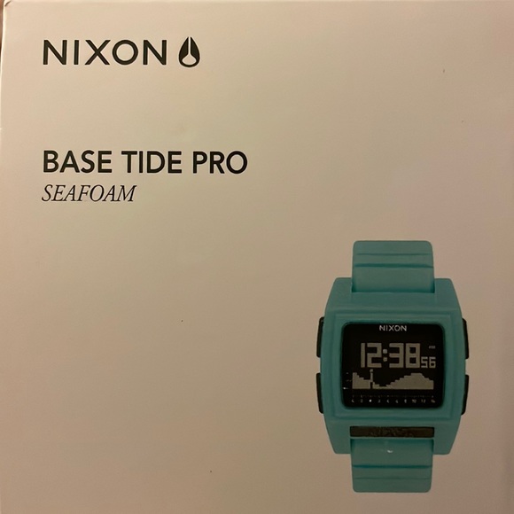 Nixon Other - Turquoise sea foam base tide pro Nixon watch